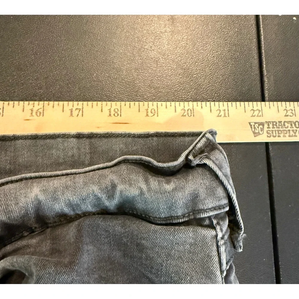 True Religion Mens 42 Geno Relaxed Slim Jeans Gray‎ Flap Pocket Horseshoe Denim